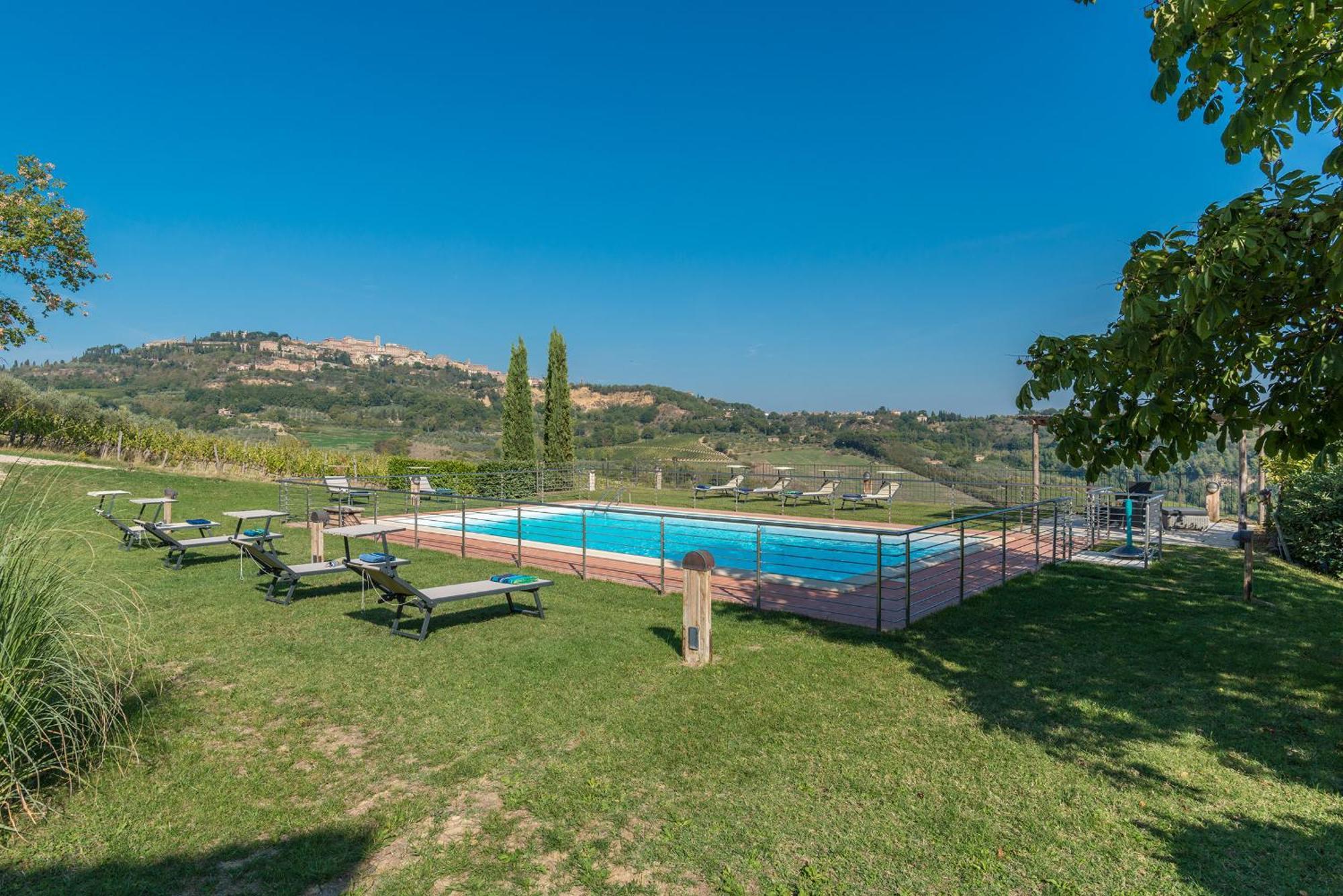 לינה וארוחת בוקר Montepulciano Stazione The Grapevine By Manvi מראה חיצוני תמונה